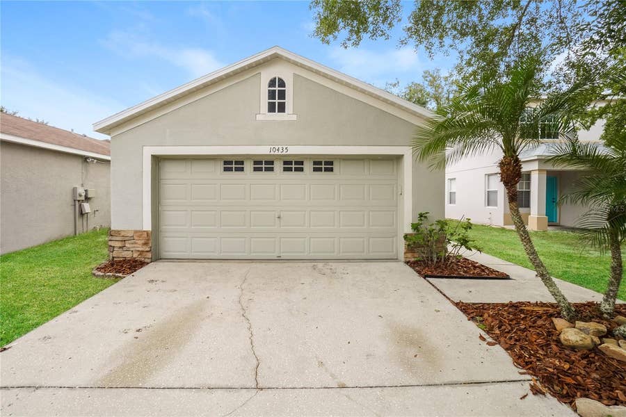 Property photo for Tampa, FL