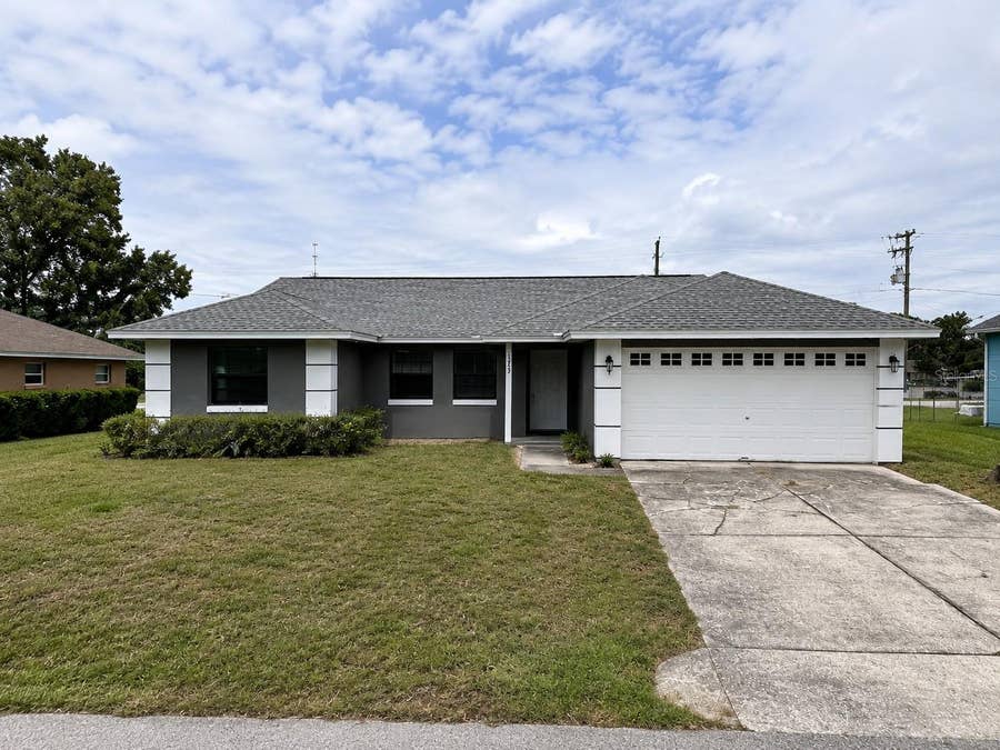 Property photo for 3217 CHERRY HILL CIRCLE N, Lakeland, FL