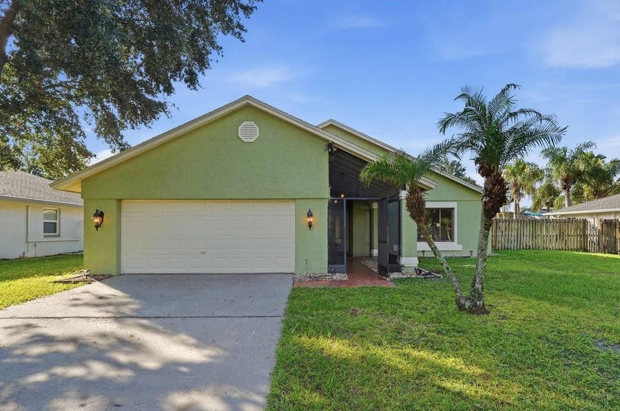 Property photo for 20828 MAXIM PARKWAY, Orlando, FL