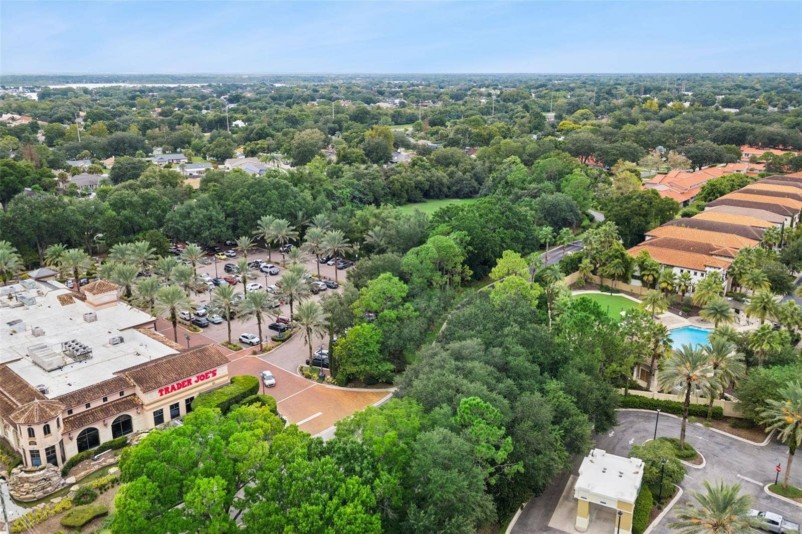8370 SANDPOINT BLVD, Orlando, FL 32819 Prime Location in Orlando
