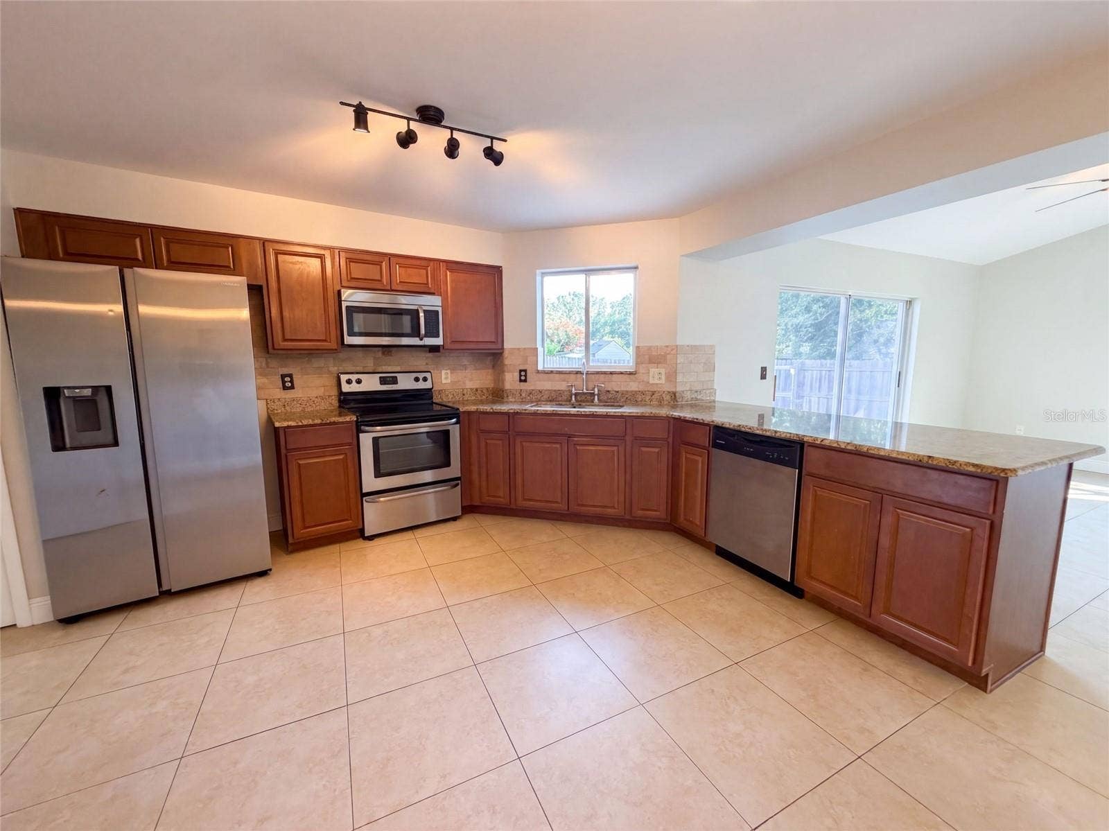 2330 FOGGY RIDGE PARKWAY, Land O Lakes, FL 34639 2330 FOGGY RIDGE PARKWAY, Land O Lakes, FL 34639
