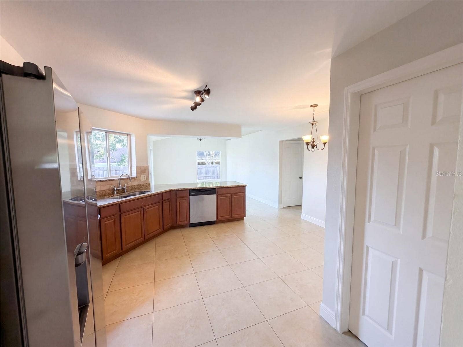 2330 FOGGY RIDGE PARKWAY, Land O Lakes, FL 34639 2330 FOGGY RIDGE PARKWAY, Land O Lakes, FL 34639
