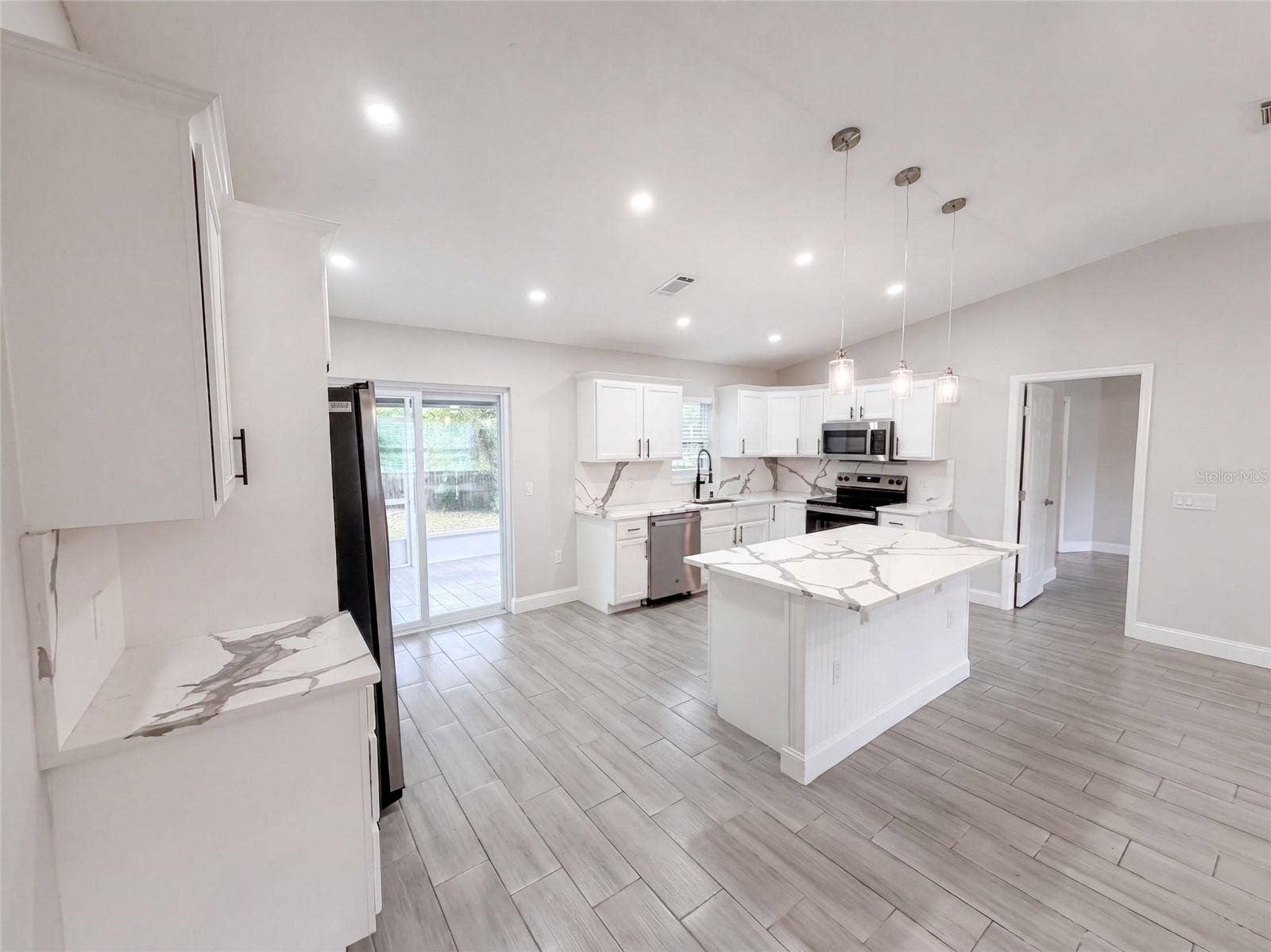8165 RIDGE ROAD, Weeki Wachee, FL 34613 8165 RIDGE ROAD, Weeki Wachee, FL 34613