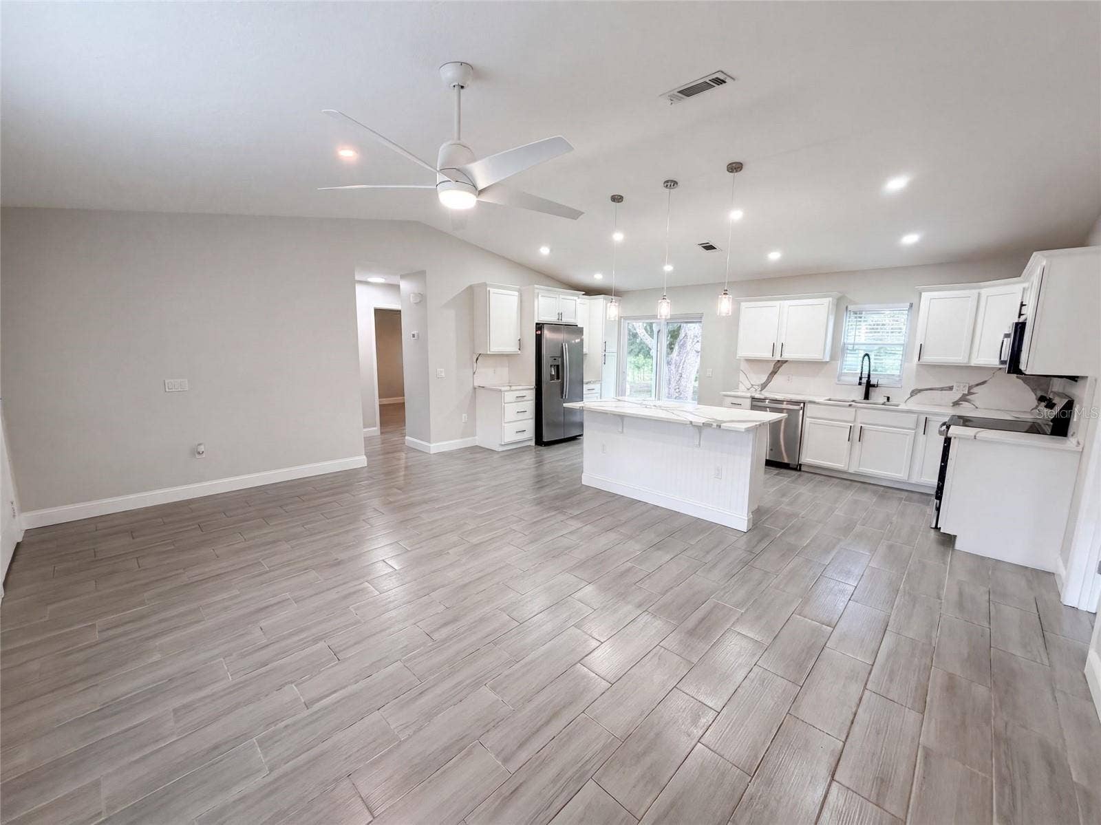 8165 RIDGE ROAD, Weeki Wachee, FL 34613 8165 RIDGE ROAD, Weeki Wachee, FL 34613