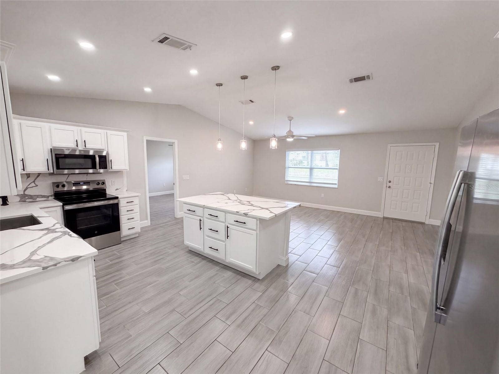 8165 RIDGE ROAD, Weeki Wachee, FL 34613 8165 RIDGE ROAD, Weeki Wachee, FL 34613