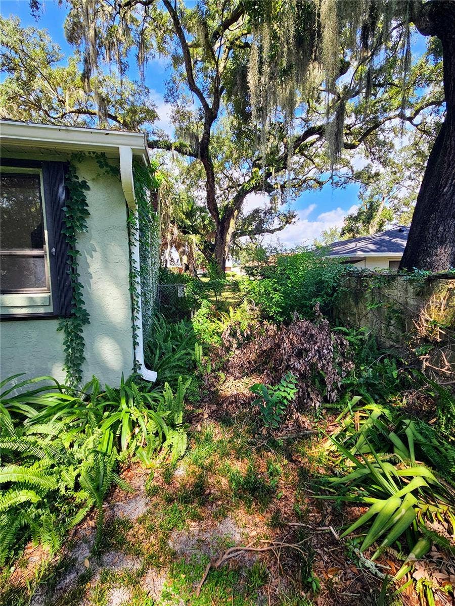 4447 TIDEWATER DRIVE, Orlando, FL 32812 4447 TIDEWATER DRIVE, Orlando, FL 32812