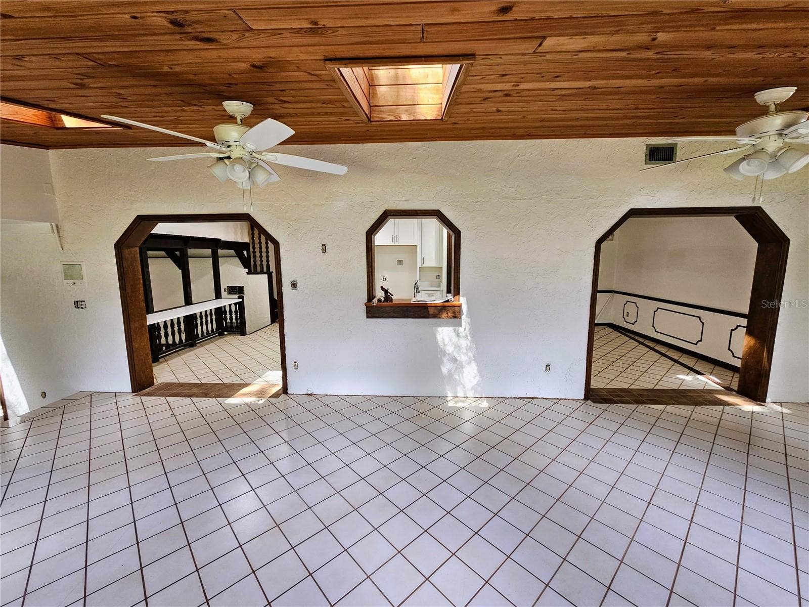 4447 TIDEWATER DRIVE, Orlando, FL 32812 4447 TIDEWATER DRIVE, Orlando, FL 32812