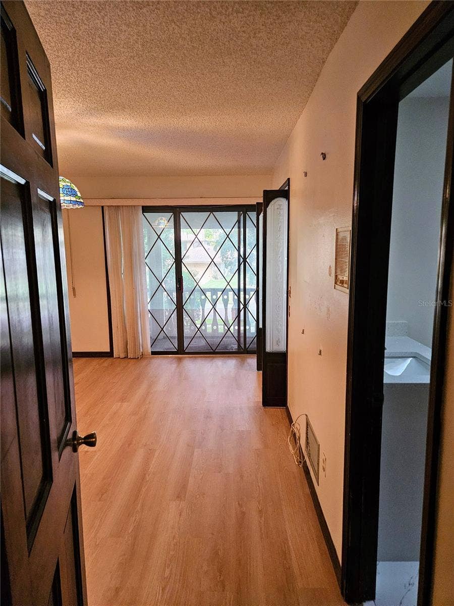 4447 TIDEWATER DRIVE, Orlando, FL 32812 4447 TIDEWATER DRIVE, Orlando, FL 32812
