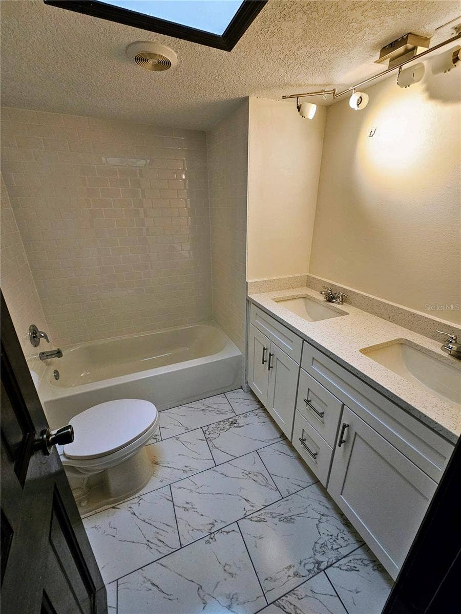 4447 TIDEWATER DRIVE, Orlando, FL 32812 4447 TIDEWATER DRIVE, Orlando, FL 32812