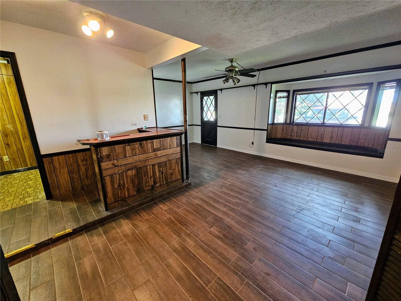 4447 TIDEWATER DRIVE, Orlando, FL 32812 4447 TIDEWATER DRIVE, Orlando, FL 32812
