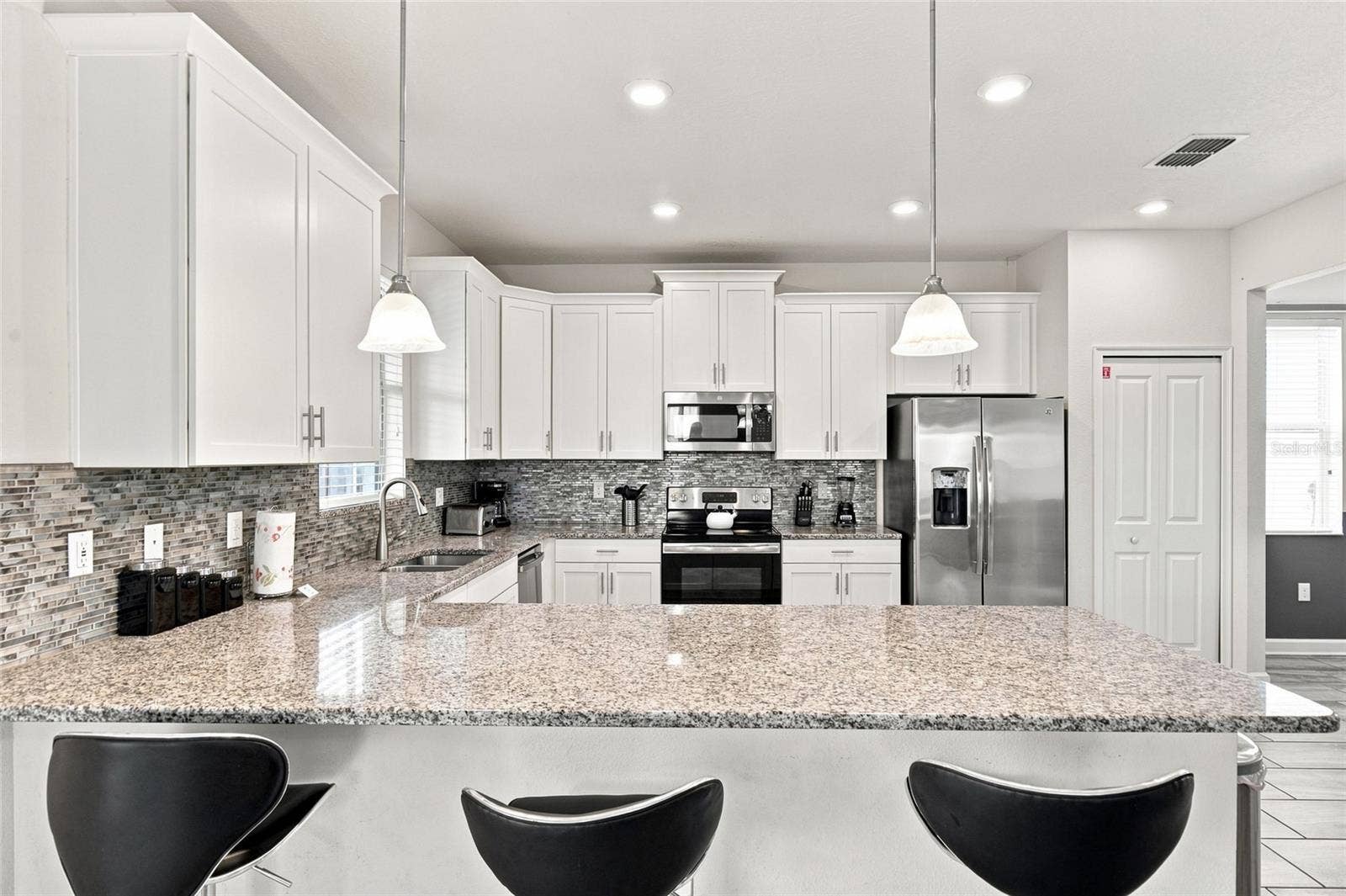 1541 MULLIGAN BOULEVARD, Davenport, FL 33896 1541 MULLIGAN BOULEVARD, Davenport, FL 33896