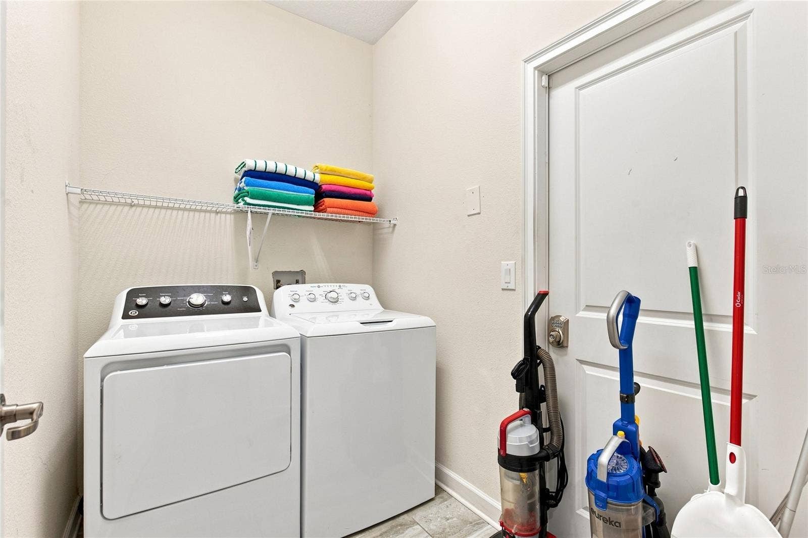 1541 MULLIGAN BOULEVARD, Davenport, FL 33896 1541 MULLIGAN BOULEVARD, Davenport, FL 33896