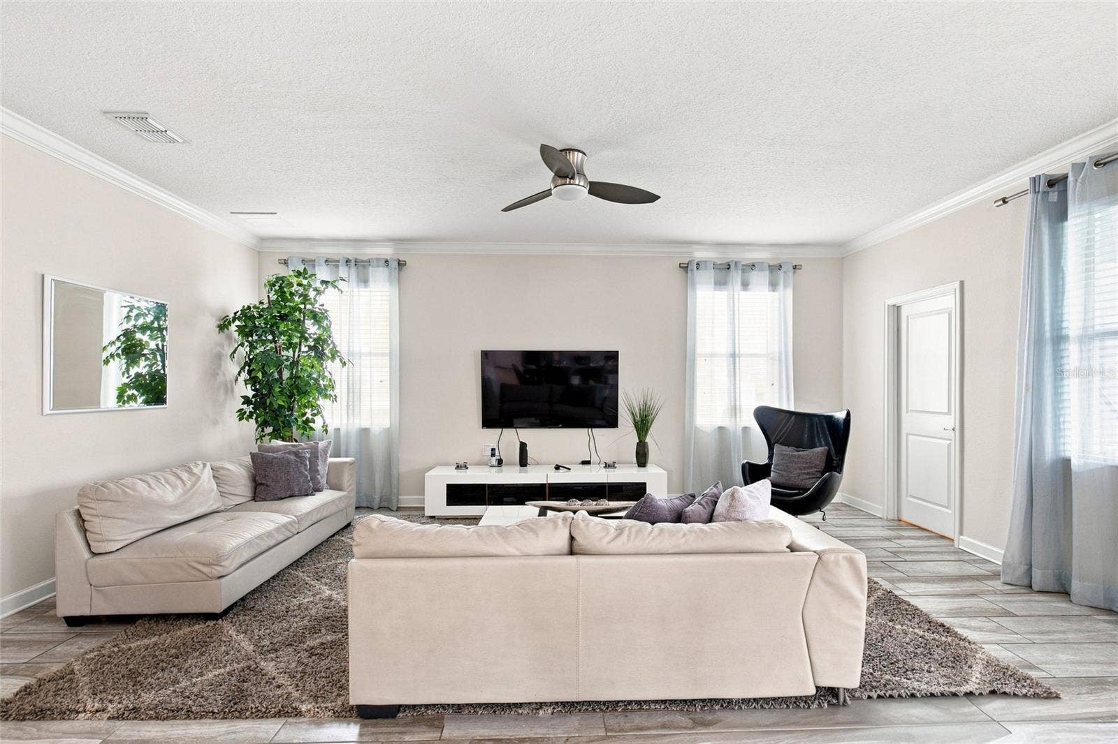 1541 MULLIGAN BOULEVARD, Davenport, FL 33896 1541 MULLIGAN BOULEVARD, Davenport, FL 33896