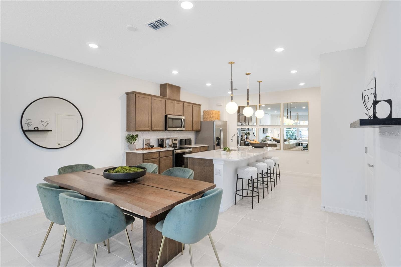 Model Home Design Only. Pictures and furnishings are for illustrative purposes only. Elevations, colors and options may vary. Furniture is for model home staging only.