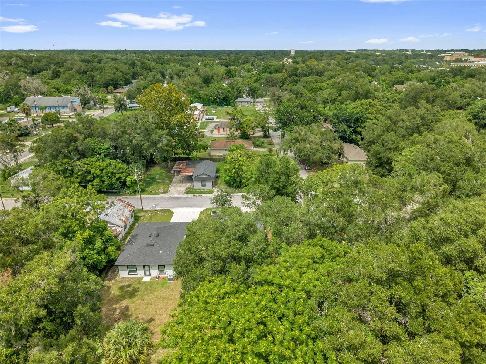 430 W WALTS AVENUE, Deland, FL 32720 430 W WALTS AVENUE, Deland, FL 32720