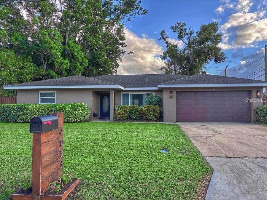Property photo for 4033 13TH AVENUE W, Bradenton, FL
