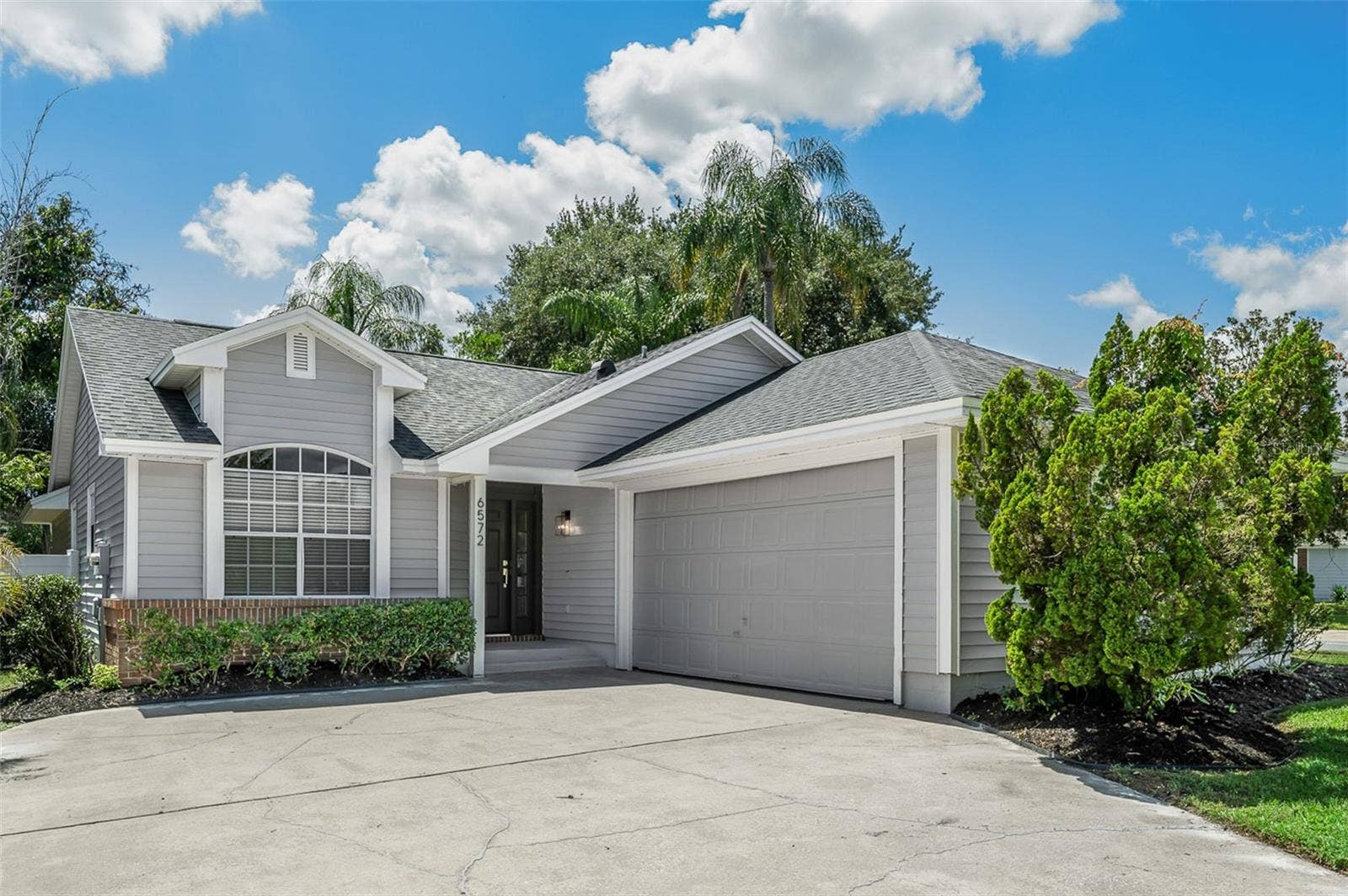6572 ABERCROMBIE COURT, Orlando, FL 32835