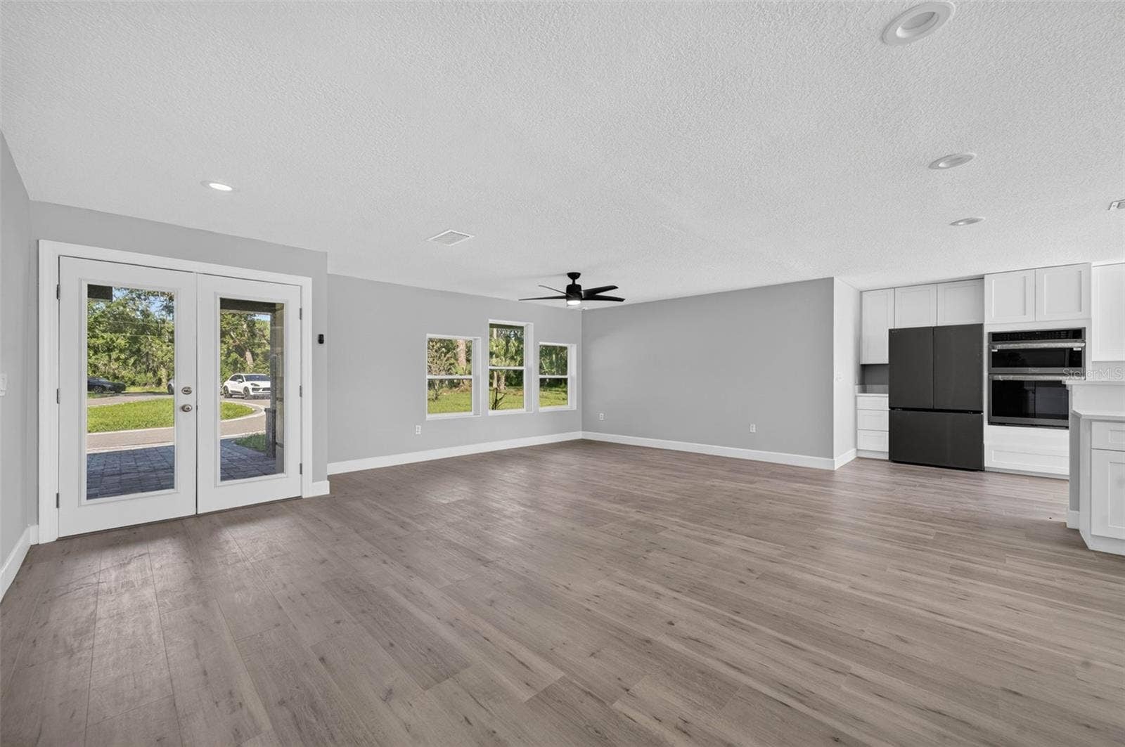 401 N 1ST STREET, Lake Mary, FL 32746 Foyer-Living room