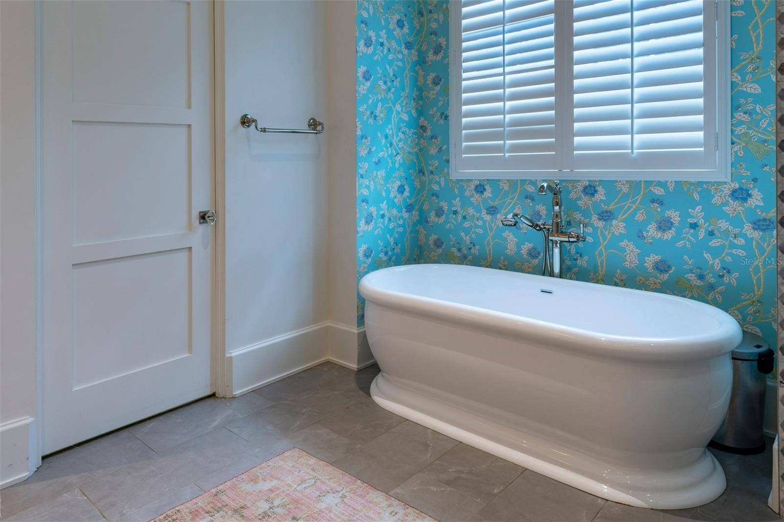 160 W ROCKWOOD WAY, Winter Park, FL 32789 160 W ROCKWOOD WAY, Winter Park, FL 32789