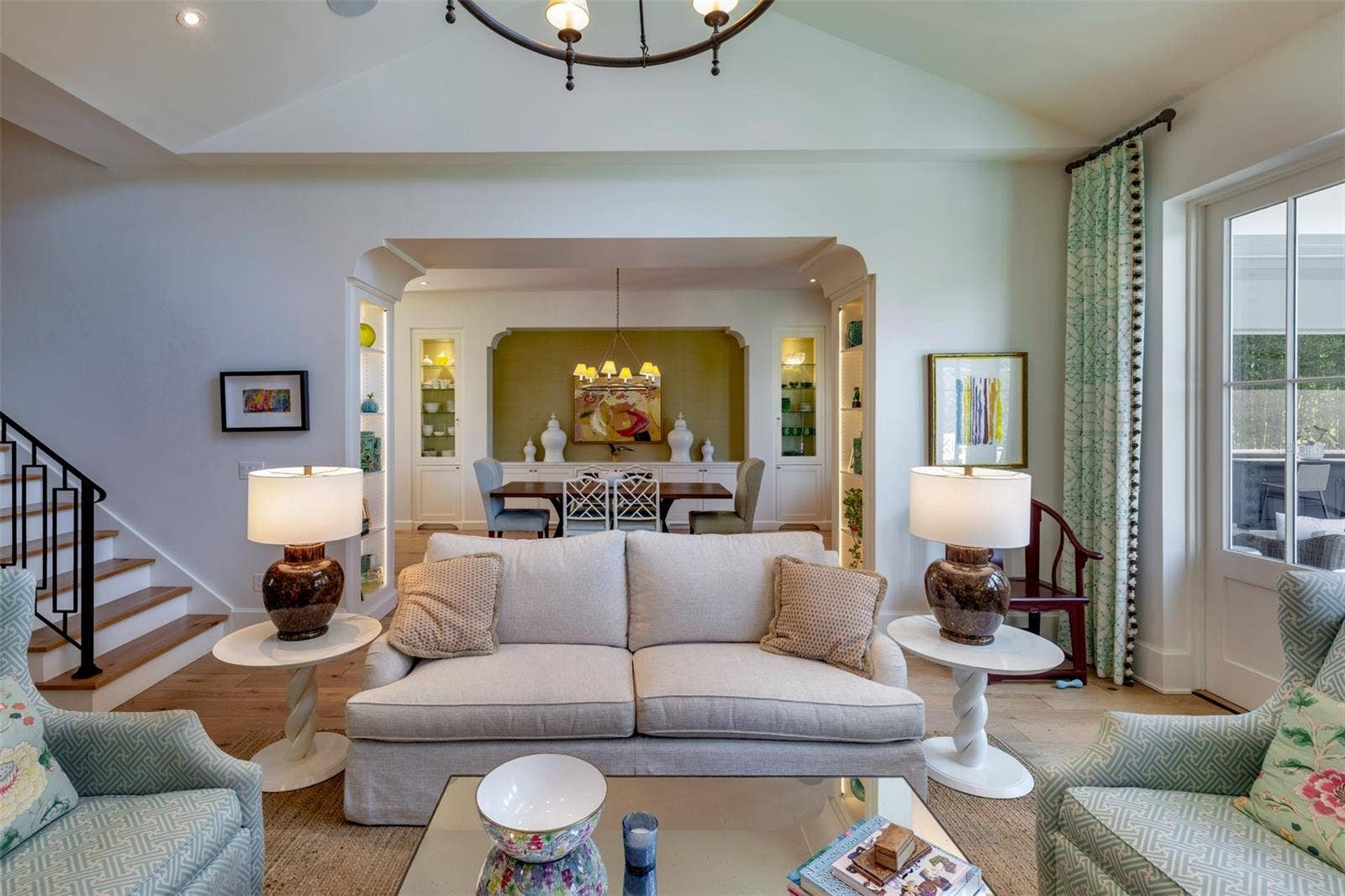 160 W ROCKWOOD WAY, Winter Park, FL 32789 160 W ROCKWOOD WAY, Winter Park, FL 32789