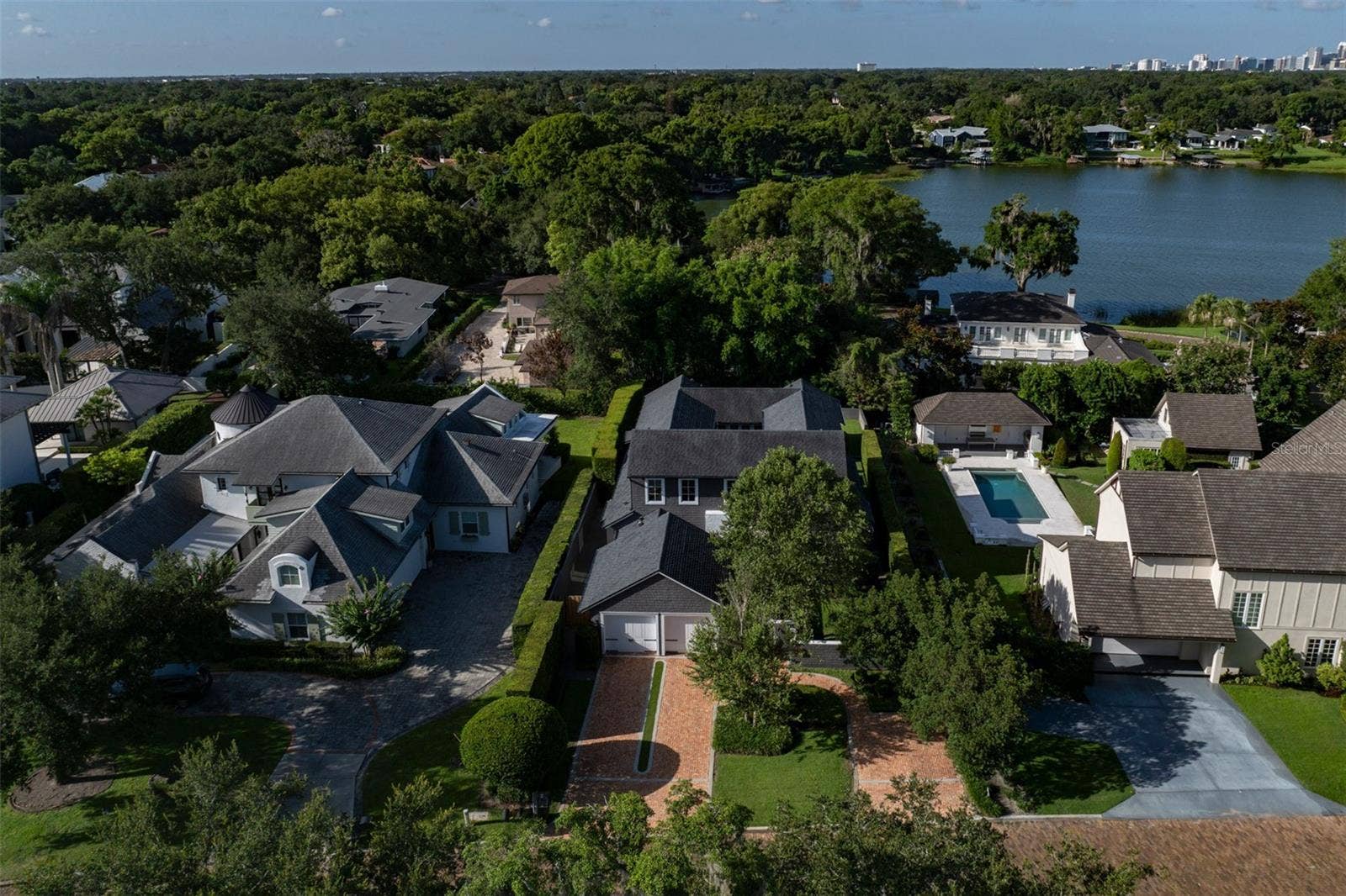 160 W ROCKWOOD WAY, Winter Park, FL 32789 160 W ROCKWOOD WAY, Winter Park, FL 32789
