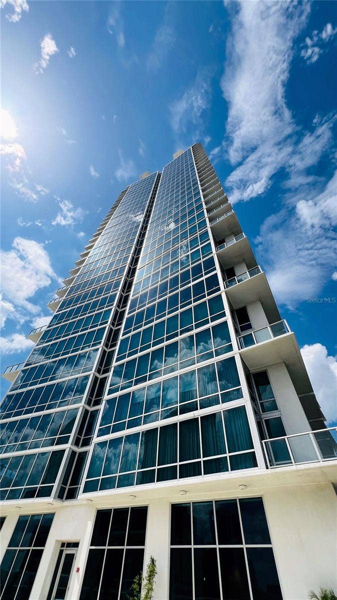 150 E ROBINSON STREET, #3102, Orlando, FL 32801 150 E ROBINSON STREET, #3102, Orlando, FL 32801