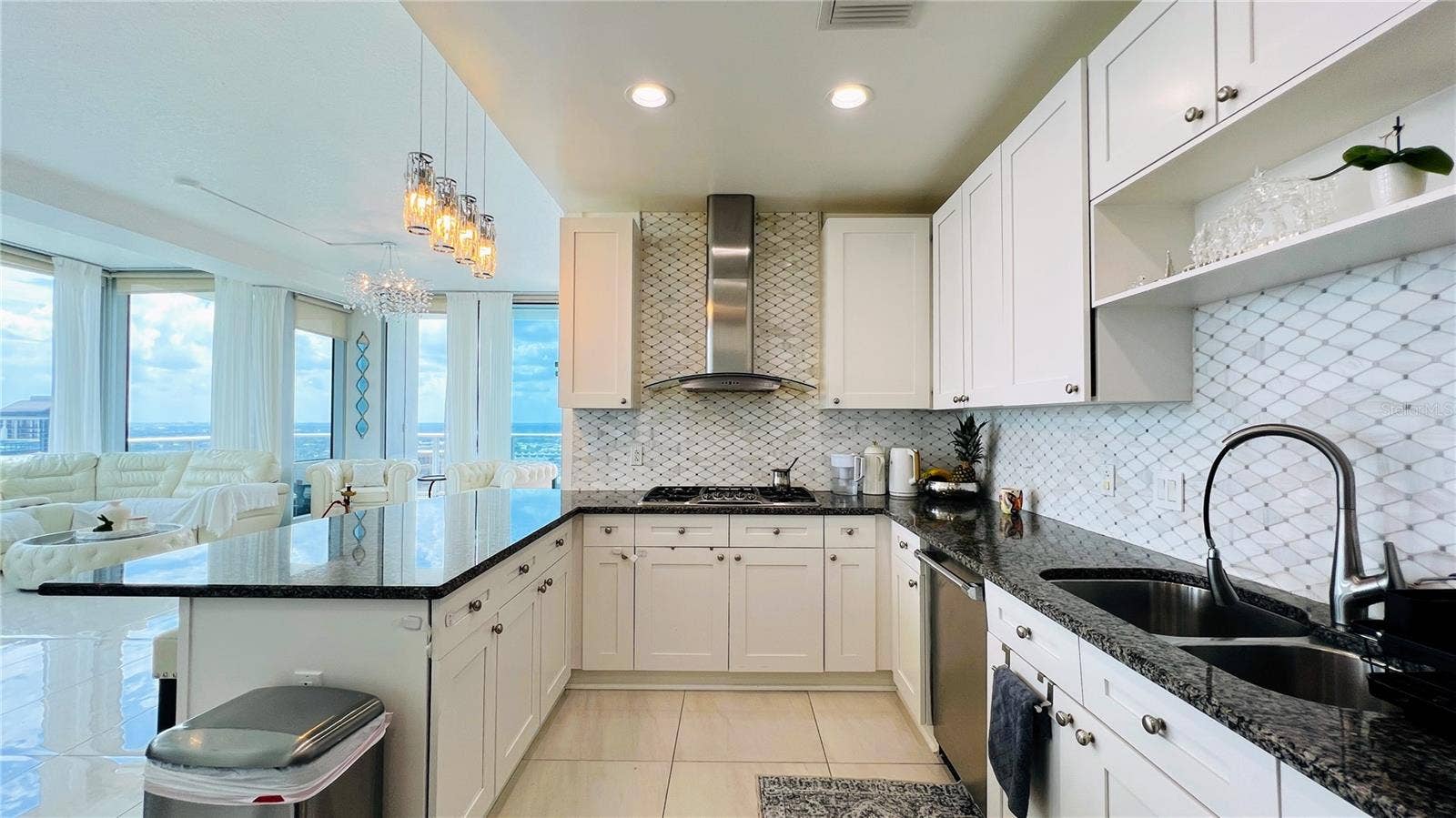 150 E ROBINSON STREET, #3102, Orlando, FL 32801 150 E ROBINSON STREET, #3102, Orlando, FL 32801