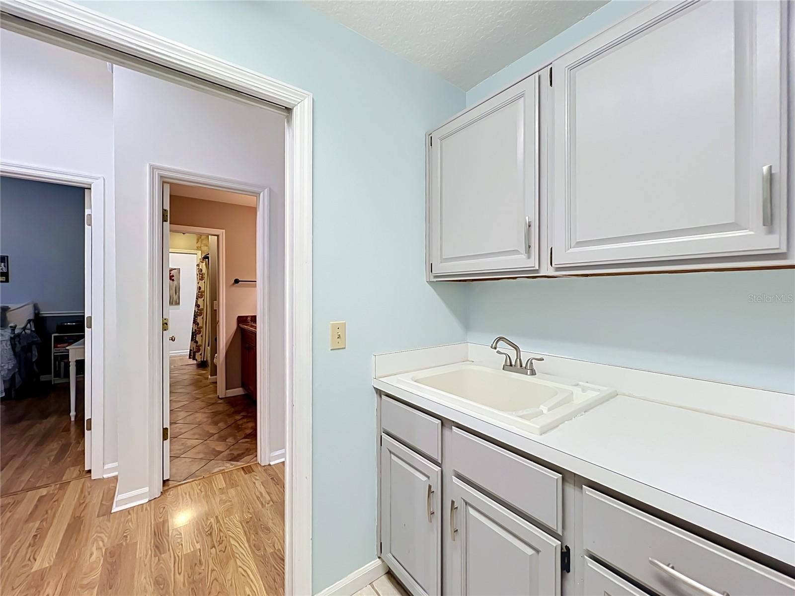 324 REMINGTON DRIVE, Oviedo, FL 32765 324 REMINGTON DRIVE, Oviedo, FL 32765