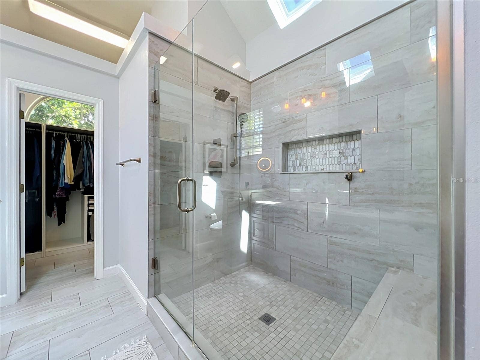 324 REMINGTON DRIVE, Oviedo, FL 32765 324 REMINGTON DRIVE, Oviedo, FL 32765