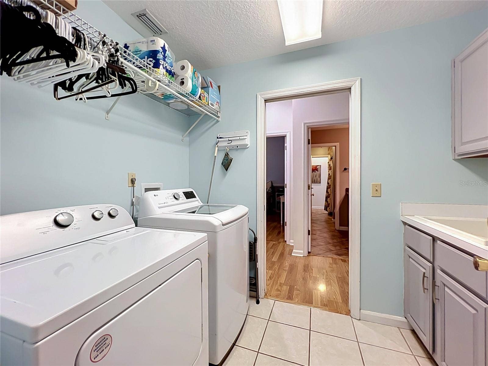 324 REMINGTON DRIVE, Oviedo, FL 32765 324 REMINGTON DRIVE, Oviedo, FL 32765