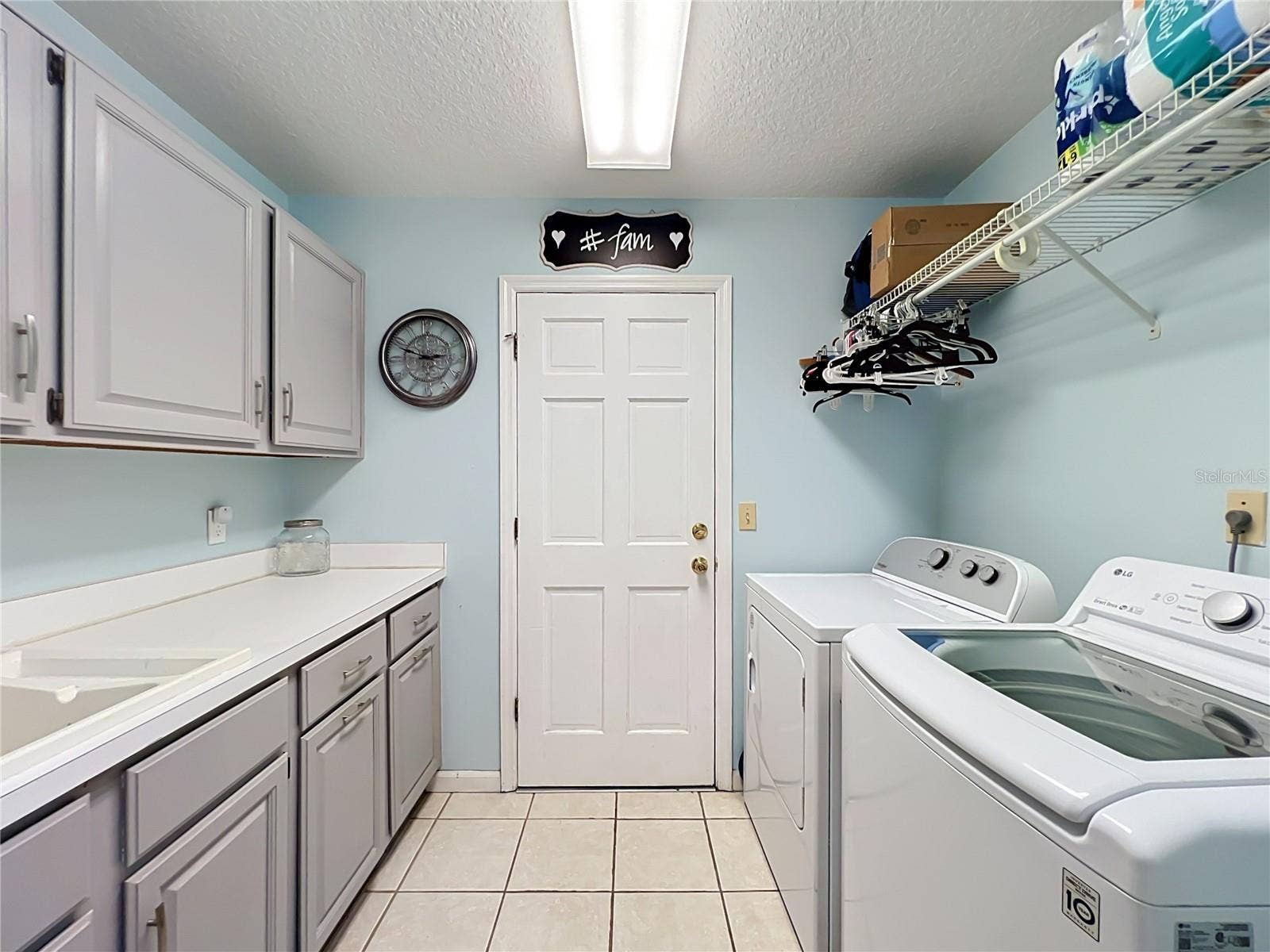 324 REMINGTON DRIVE, Oviedo, FL 32765 324 REMINGTON DRIVE, Oviedo, FL 32765