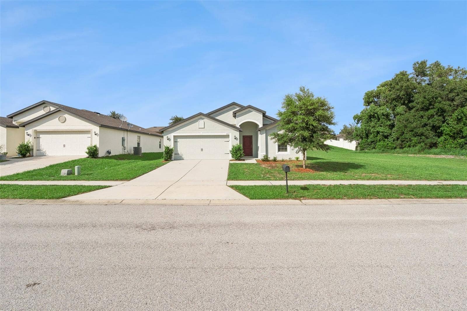 1602 ORNE STREET, Mascotte, FL 34753