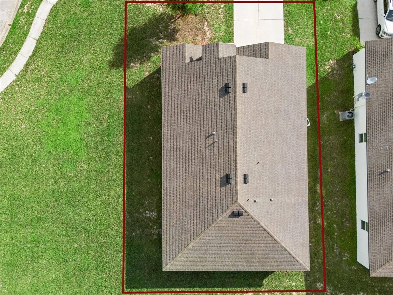 1602 ORNE STREET, Mascotte, FL 34753