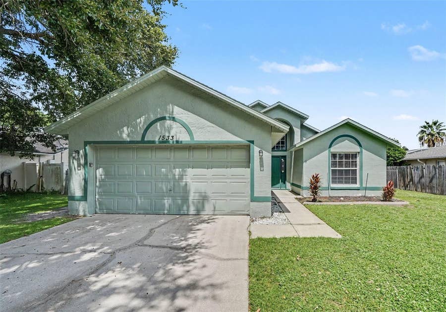 Property photo for 1533 CYPRESS WOODS CIRCLE, St Cloud, FL