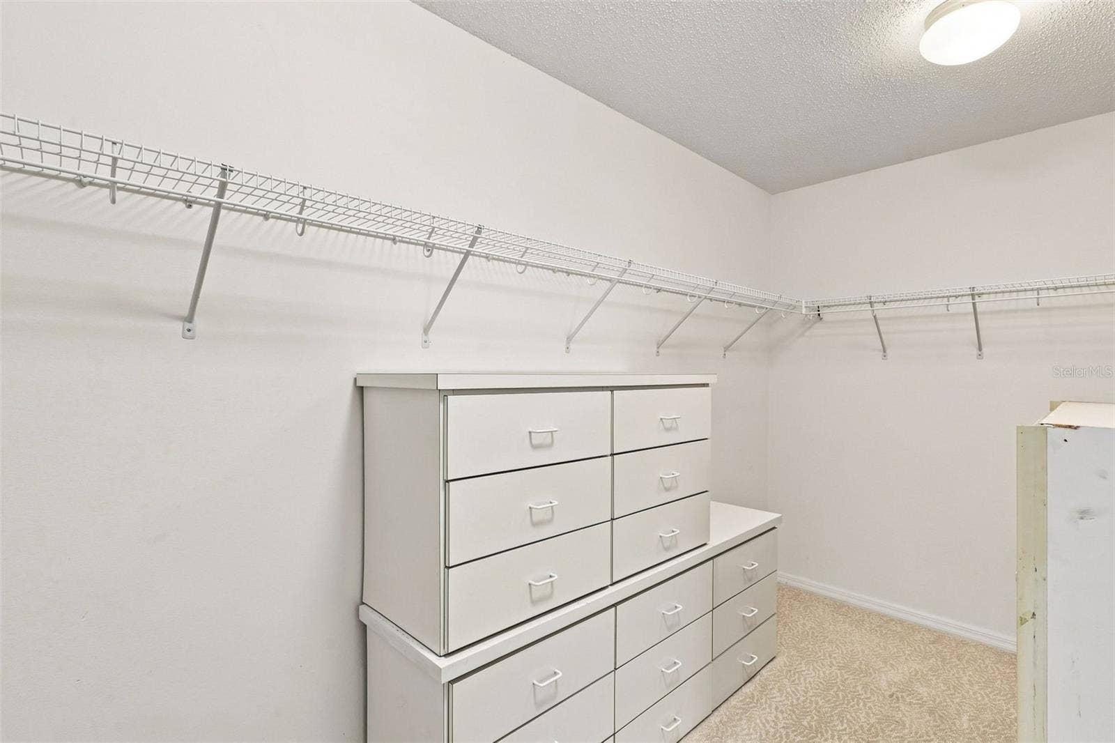 1490 BENT OAKS BOULEVARD, Deland, FL 32724 1490 BENT OAKS BOULEVARD, Deland, FL 32724