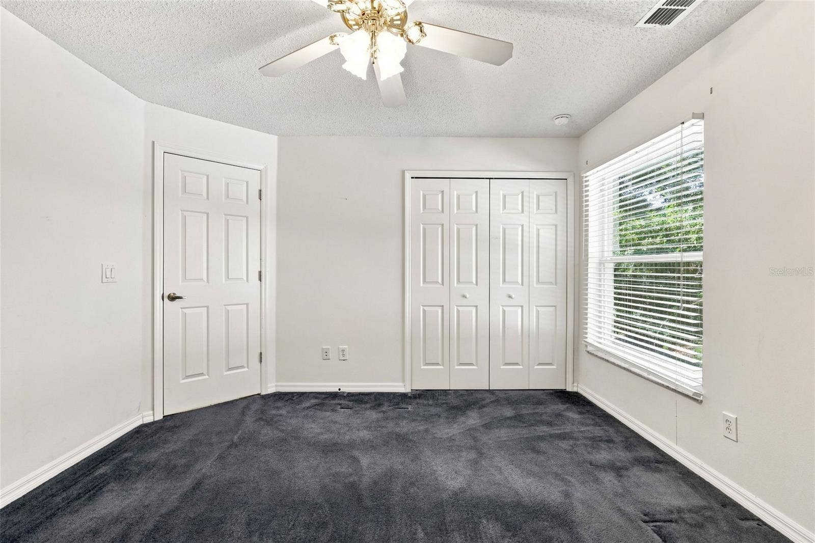 1490 BENT OAKS BOULEVARD, Deland, FL 32724 1490 BENT OAKS BOULEVARD, Deland, FL 32724