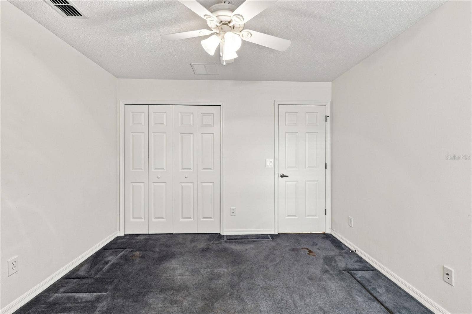 1490 BENT OAKS BOULEVARD, Deland, FL 32724 1490 BENT OAKS BOULEVARD, Deland, FL 32724