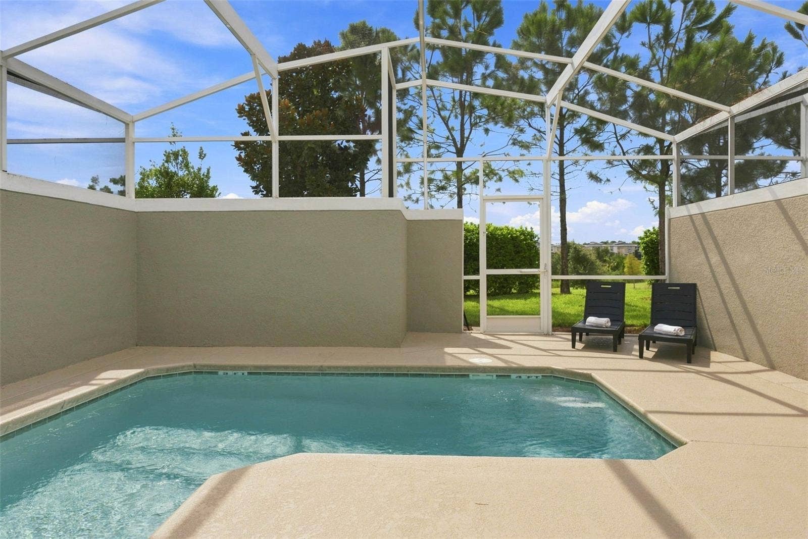 880 PEBBLE BEACH DRIVE, Davenport, FL 33896 880 PEBBLE BEACH DRIVE, Davenport, FL 33896
