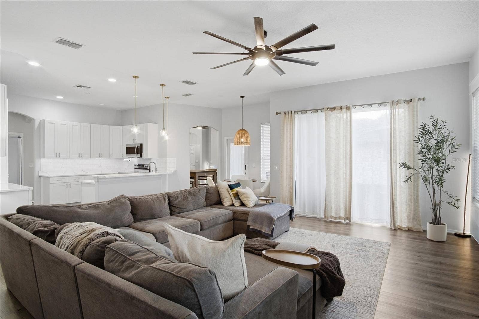 16548 ARROWHEAD TRAIL, Clermont, FL 34711 16548 ARROWHEAD TRAIL, Clermont, FL 34711