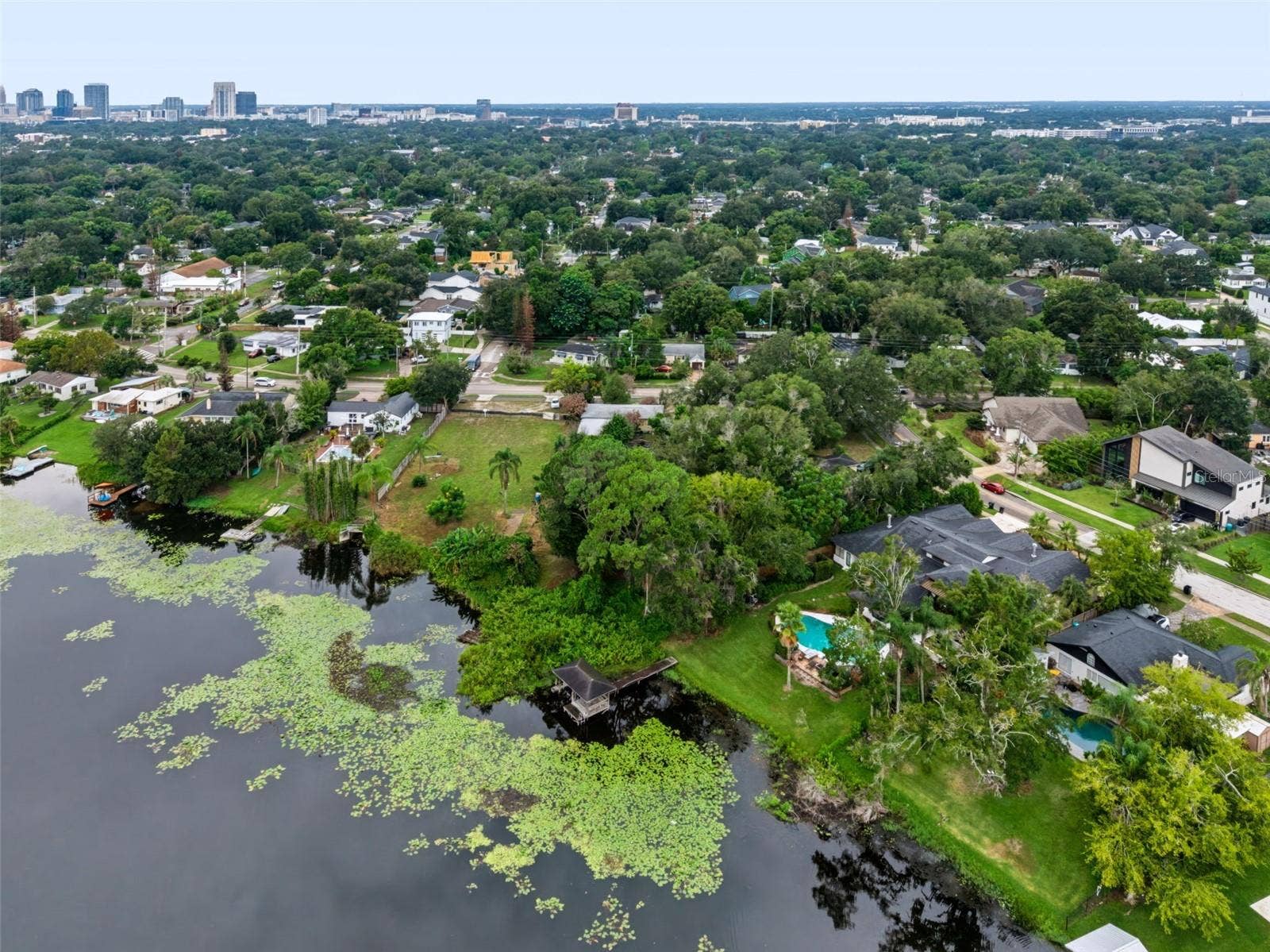 1111 N BUMBY AVENUE, Orlando, FL 32803 1111 N BUMBY AVENUE, Orlando, FL 32803
