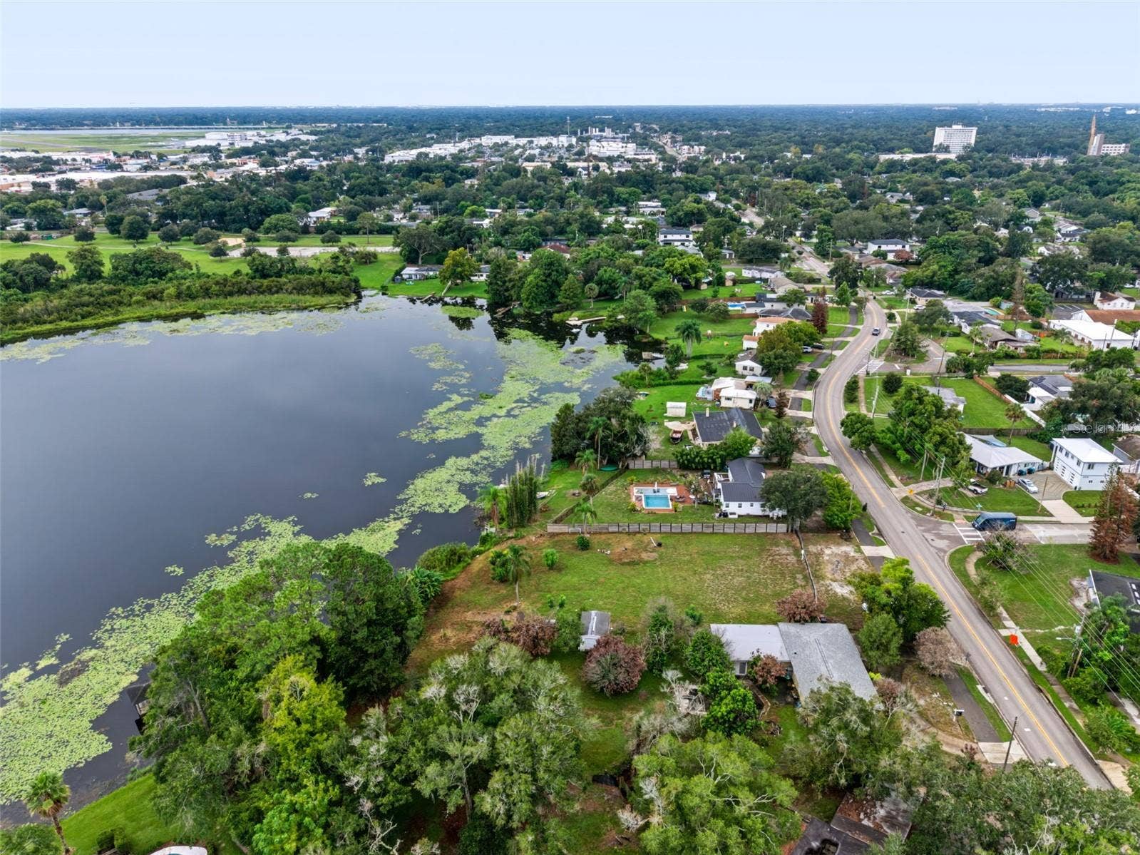 1111 N BUMBY AVENUE, Orlando, FL 32803 1111 N BUMBY AVENUE, Orlando, FL 32803