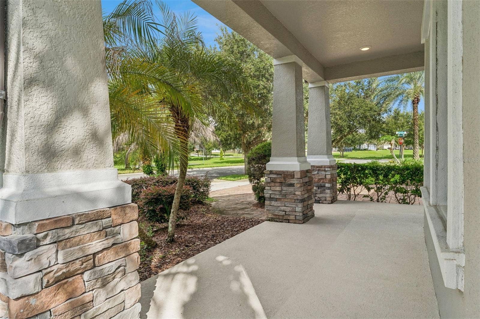 8001 POND APPLE DRIVE, Winter Garden, FL 34787 covered front porch
