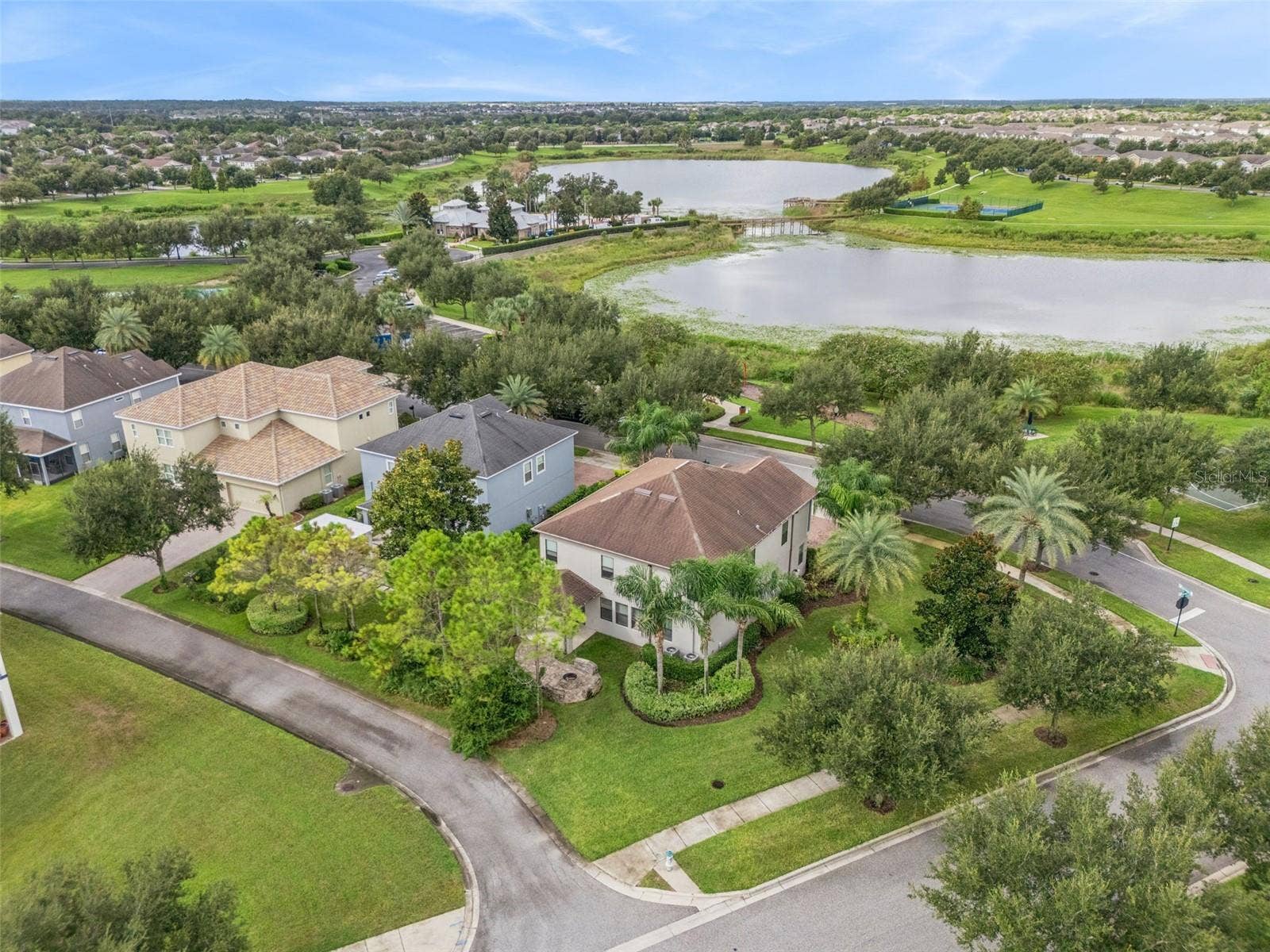 8001 POND APPLE DRIVE, Winter Garden, FL 34787 Great views from front covered porch