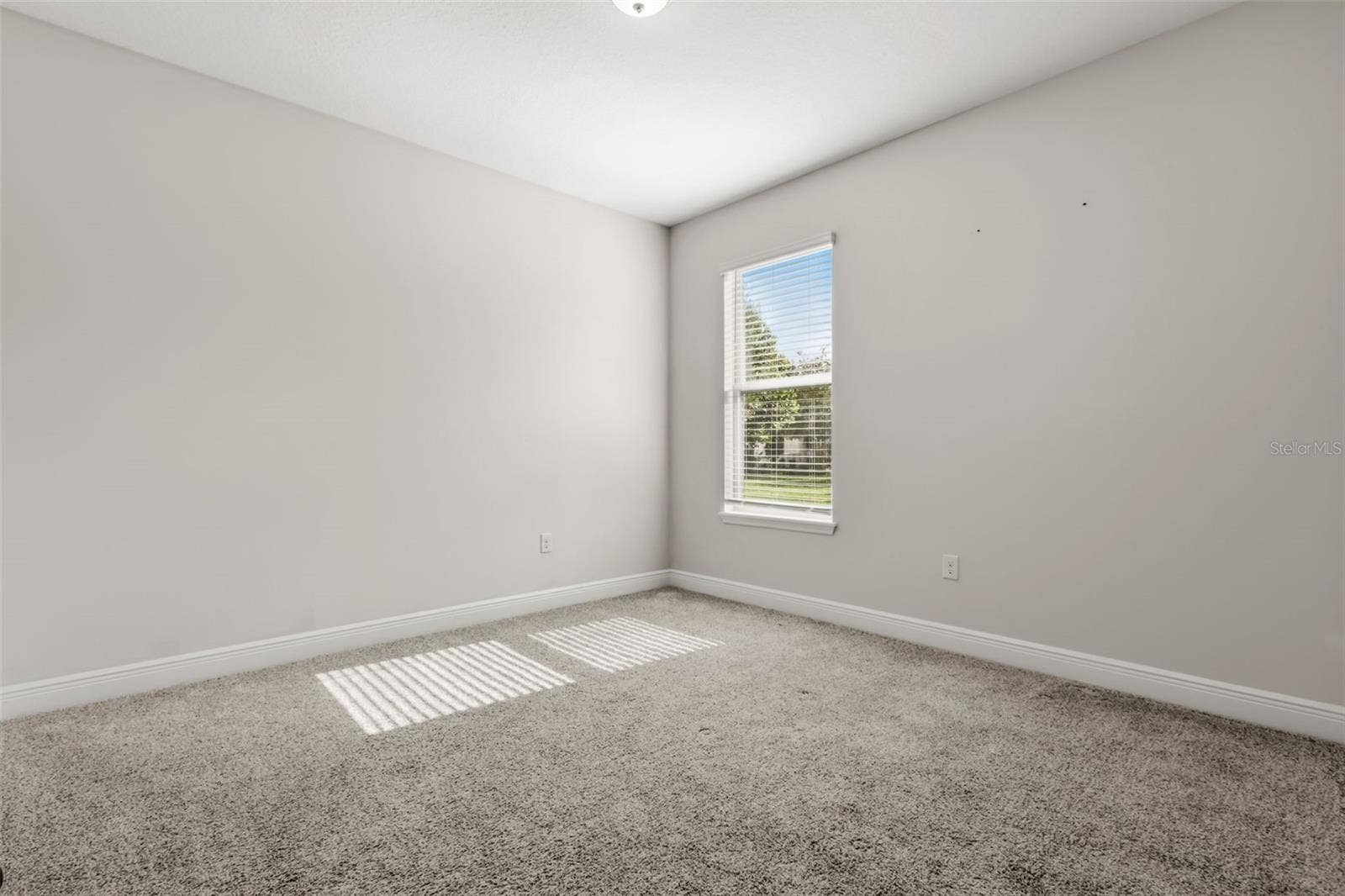 15526 MANGO ISLE STREET, Winter Garden, FL 34787 15526 MANGO ISLE STREET, Winter Garden, FL 34787