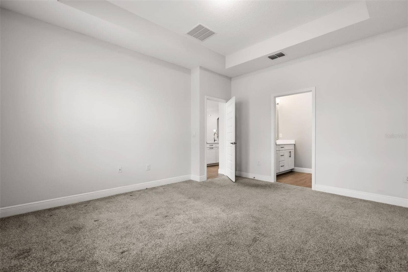 15526 MANGO ISLE STREET, Winter Garden, FL 34787 15526 MANGO ISLE STREET, Winter Garden, FL 34787