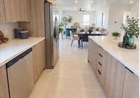 6471 CHORUS DRIVE, Mascotte, FL 34753