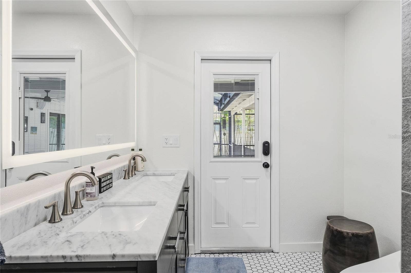 4039 COOL WATER COURT, Winter Park, FL 32792 4039 COOL WATER COURT, Winter Park, FL 32792