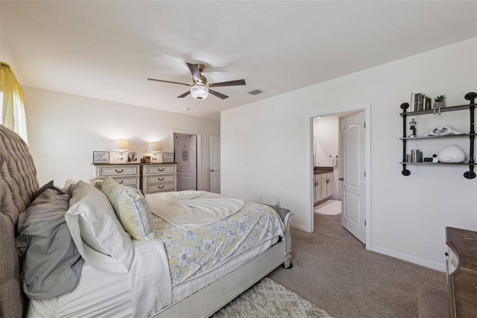 3676 SUNGROVE CIRCLE, Sanford, FL 32771 3676 SUNGROVE CIRCLE, Sanford, FL 32771