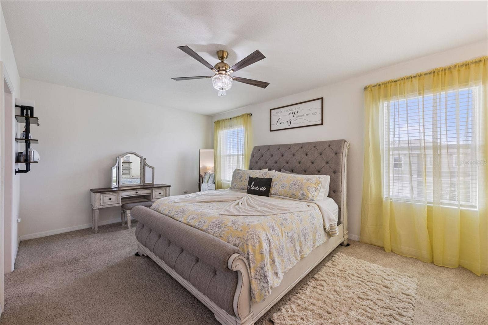 3676 SUNGROVE CIRCLE, Sanford, FL 32771 3676 SUNGROVE CIRCLE, Sanford, FL 32771