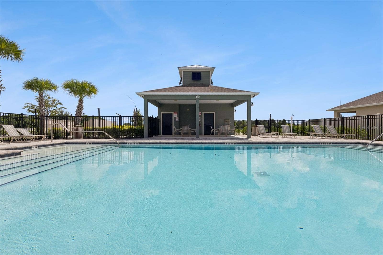 3676 SUNGROVE CIRCLE, Sanford, FL 32771 3676 SUNGROVE CIRCLE, Sanford, FL 32771
